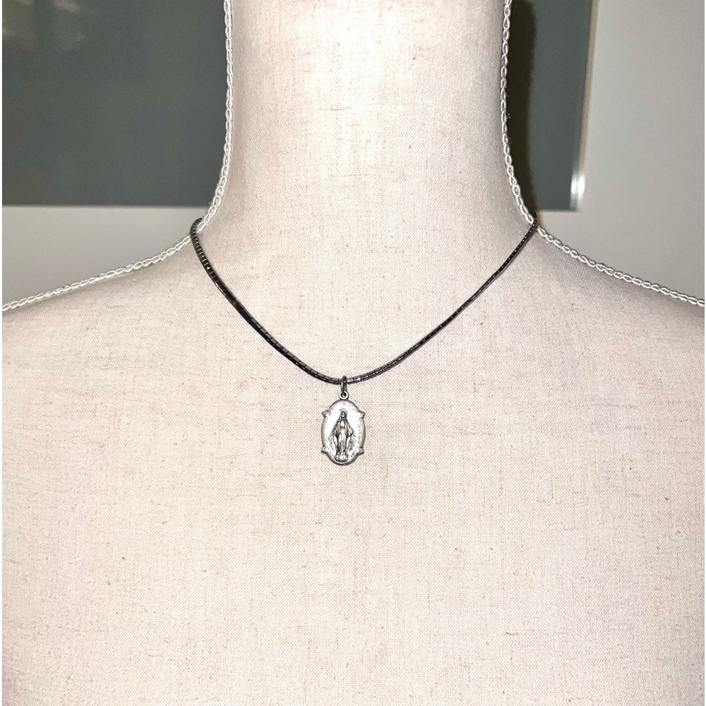 Virgin Mary silver chain and medal
